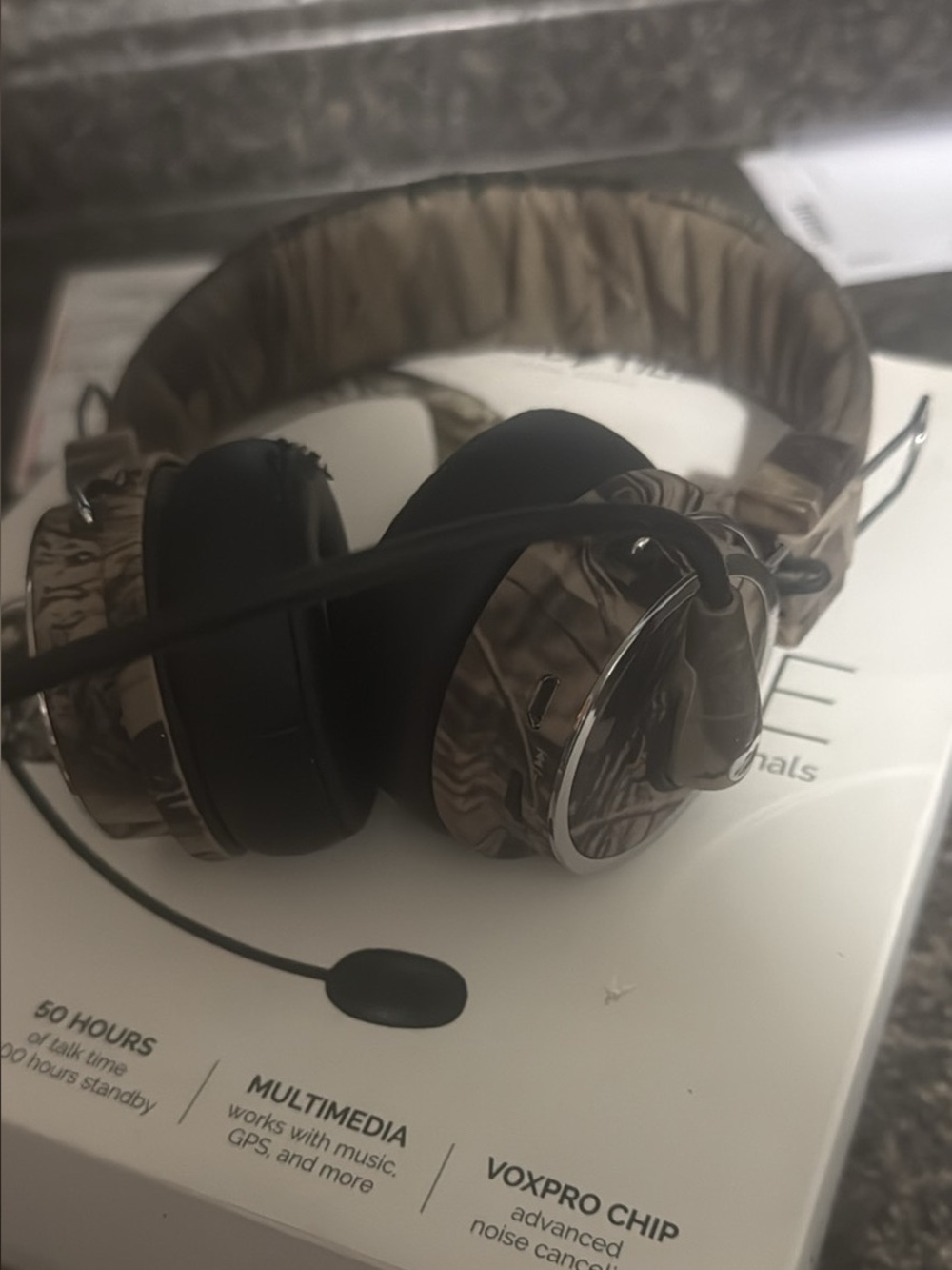 Blue tiger dual elite tree camo edition